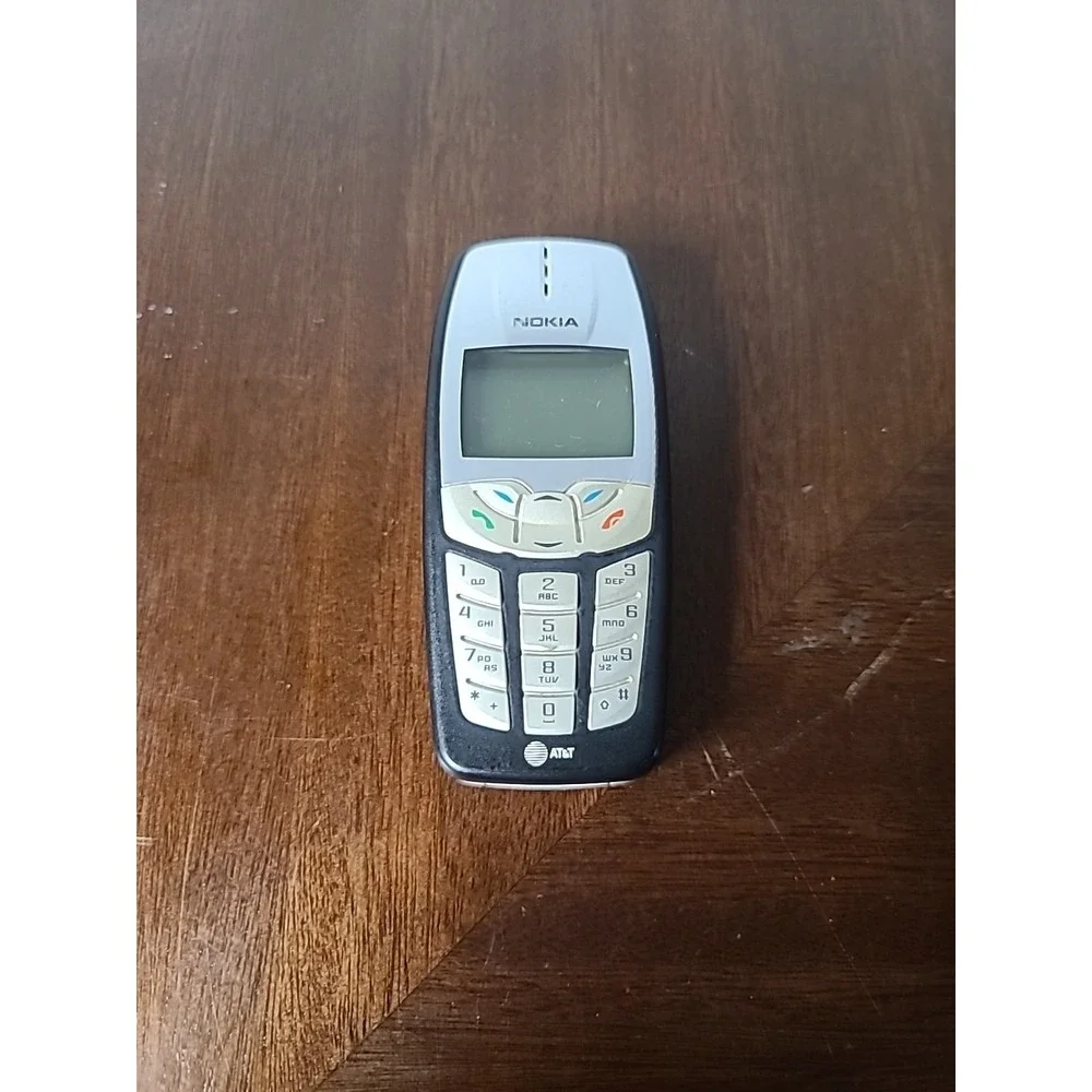 AT&T Nokia 2260 Cell Phone Black Vintage Retro Bar Phone Untested